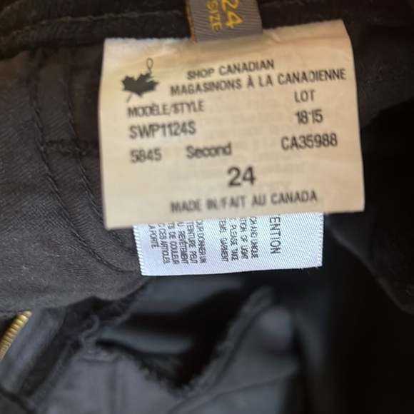 Simons second Yoga Jeans in 24 corduroy - Picture 5 of 6